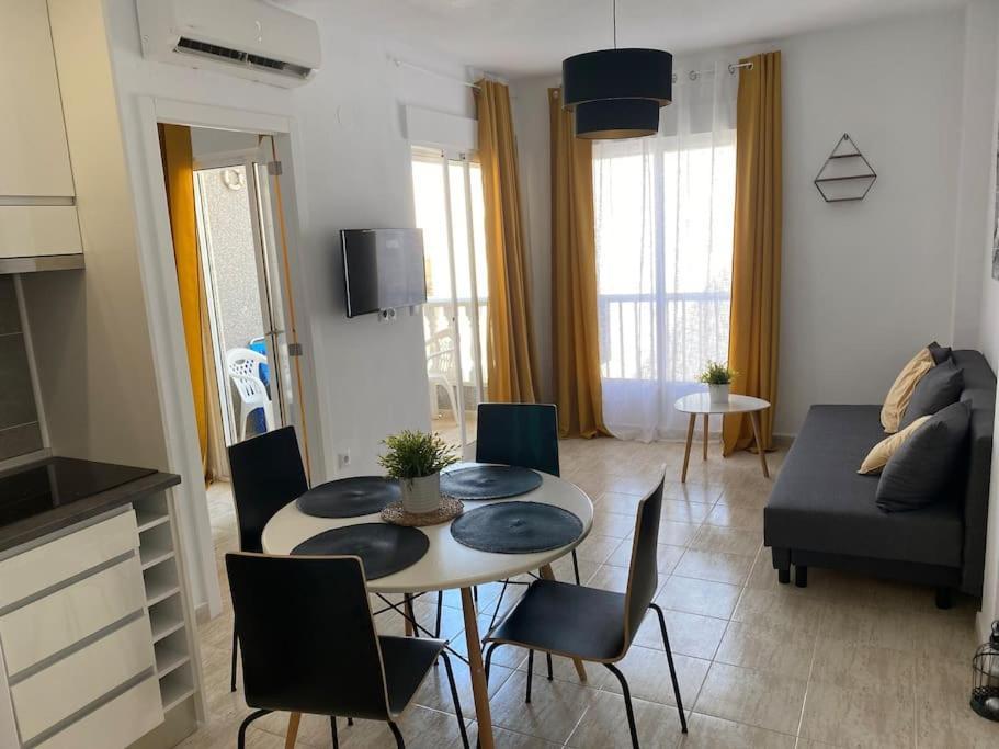 Sol Y Playa Costa Blanca Apartment ตอร์เรเวียคา ภายนอก รูปภาพ