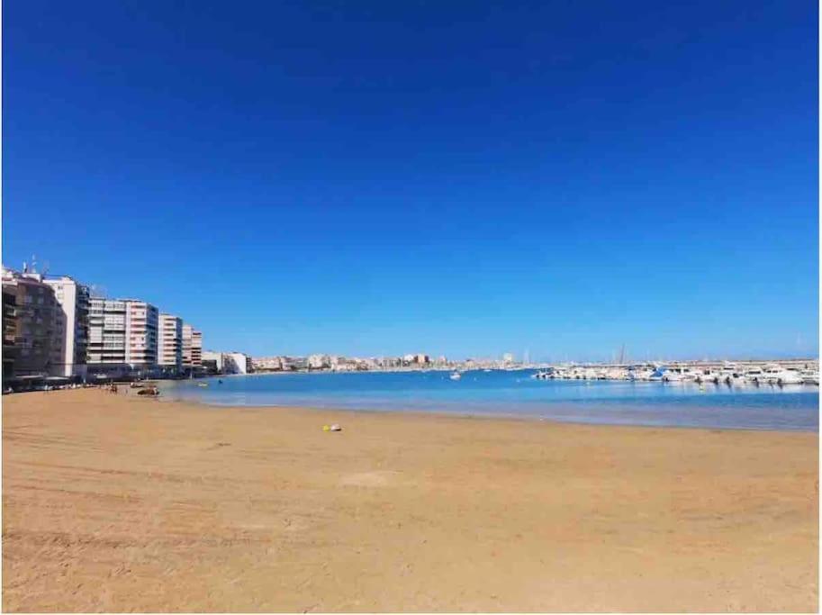 Sol Y Playa Costa Blanca Apartment ตอร์เรเวียคา ภายนอก รูปภาพ